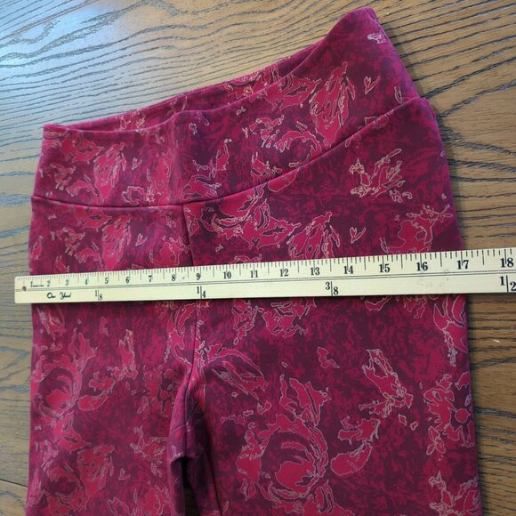 Soft Surroundings Womens Red‎ Gold Pull-on Thick Leggings Pants Sz S Floral - Picture 13 of 13
